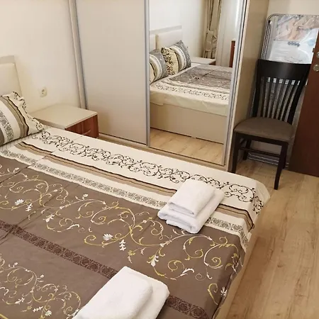 One Bedroom 5 - Restaurant Stadium Apartment Plowdiw
