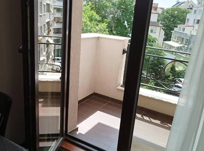 One Bedroom 5 - Restaurant Stadium Apartment Plovdiv