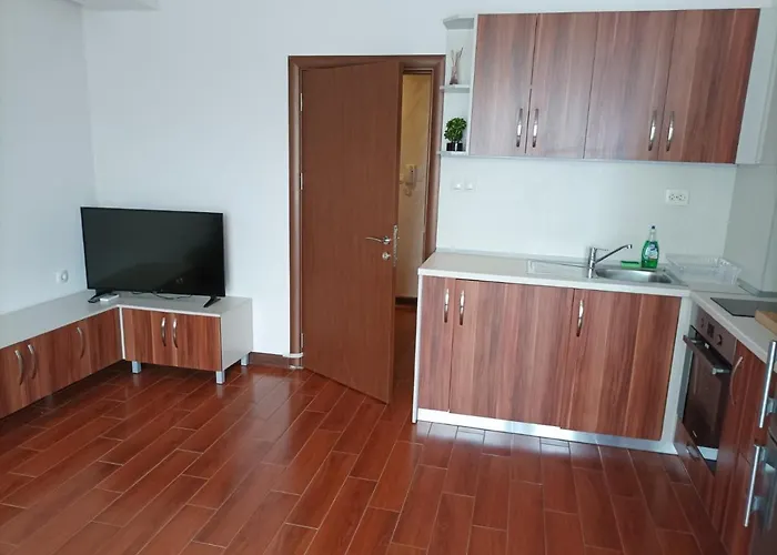 One Bedroom 5 - Restaurant Stadium Apartment